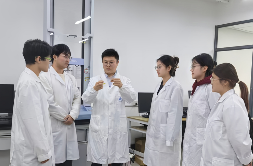 宋仕强团队在顶刊《AM》发表突破性研究成果 材料科学新突破